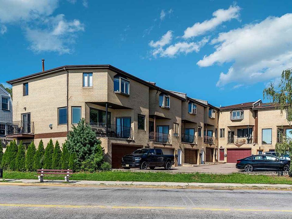 1st image of 7611 Boulevard East