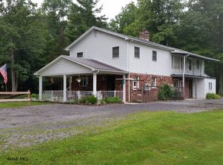 473 Rocky Rd, Hollidaysburg, PA 16648