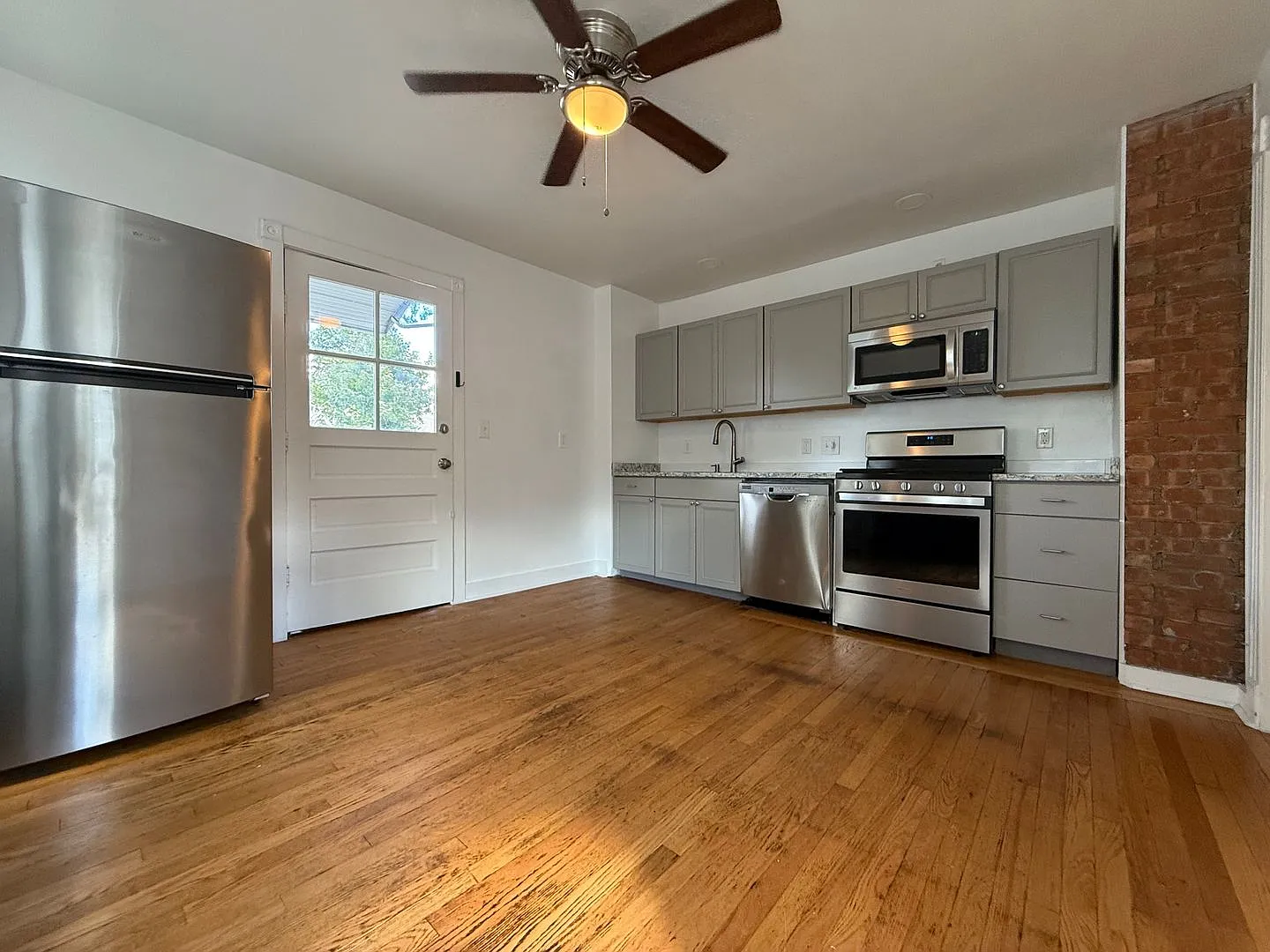 85 Avon Street — Photo 1