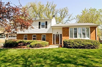 1st image of 1328 E Joan Dr