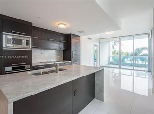 900 Biscayne Blvd APT 301, Miami, FL 33132