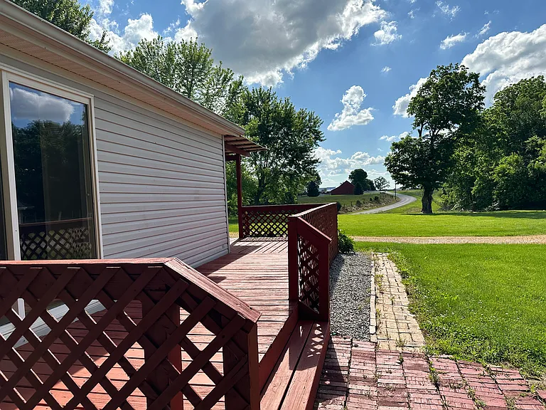 4525 E County Road 325 S — Photo 22