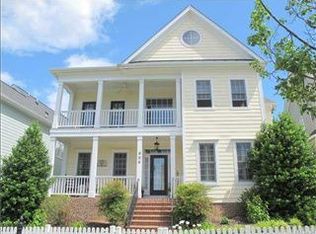 906 Carpenter Town Ln, Cary, NC 27519