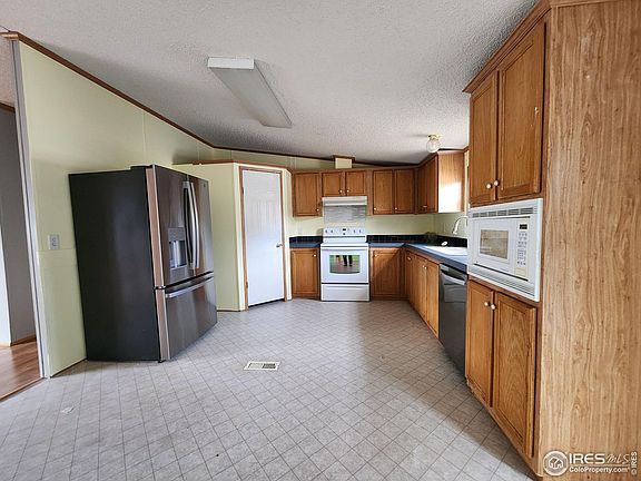 4th image of 4795 Audrey St #260