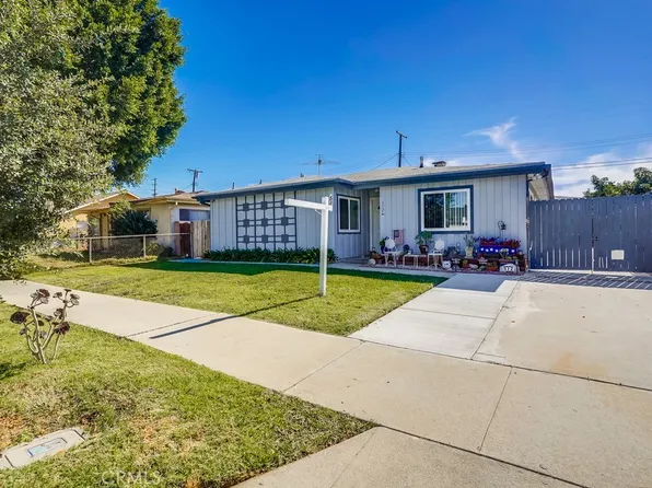 512 E Q St, Wilmington, CA 90744