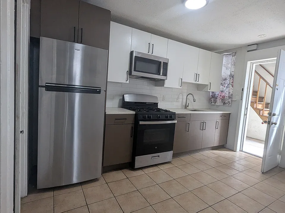 1116 Magnolia Ave #6A