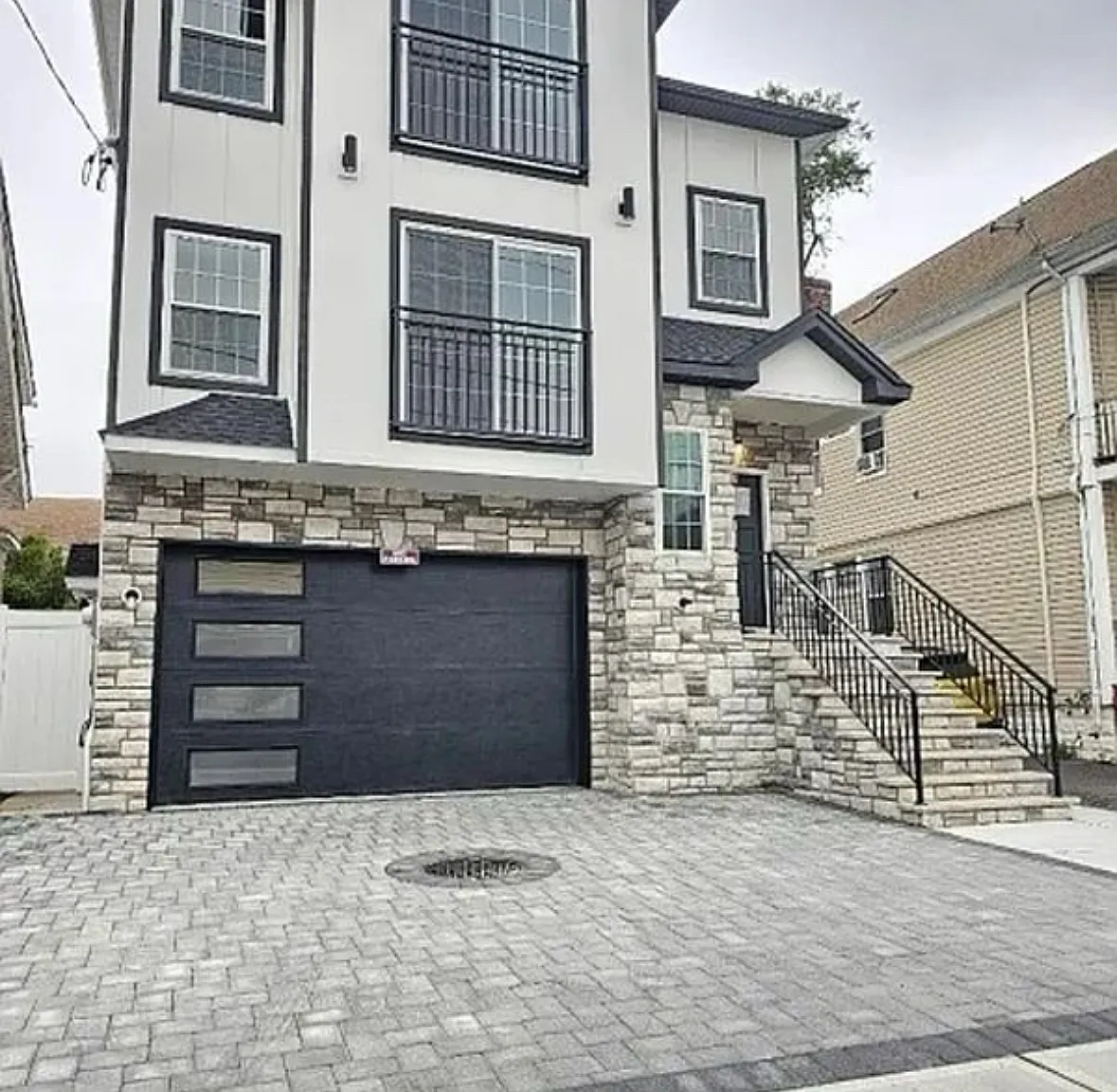 3 bed, 1500 sqft, $3,300 — Photo 1