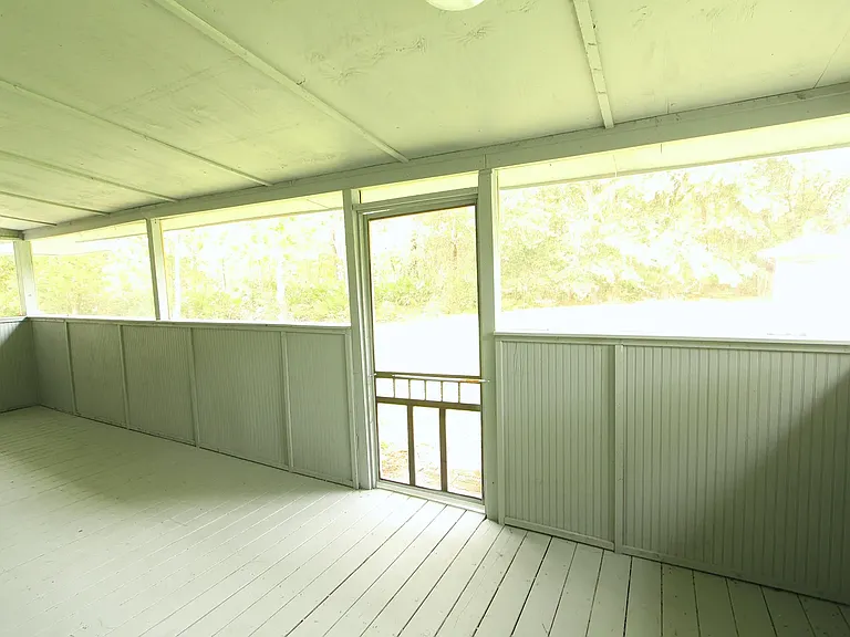 3336 Pine Oaks Ln — Photo 10