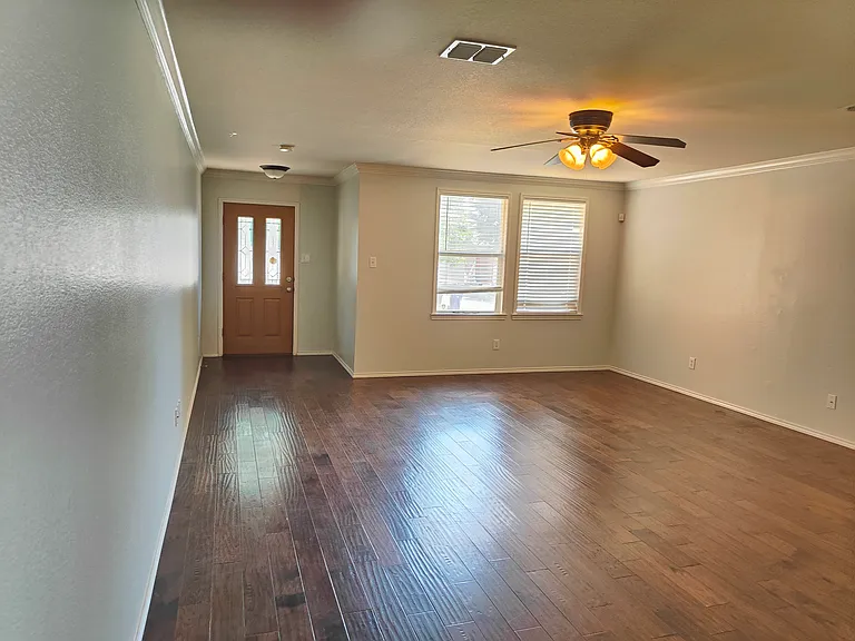 13179 Michelle Dr — Photo 7
