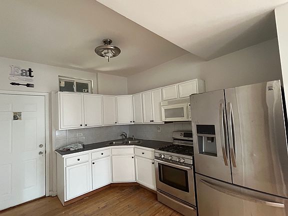 3rd image of 3309 N Keystone Ave #1