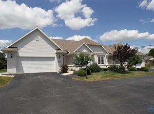 8208 Farnsworth Rd, Waterville, OH 43566