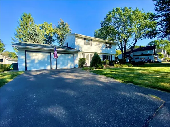 64 Coleman Ave, Spencerport, NY 14559