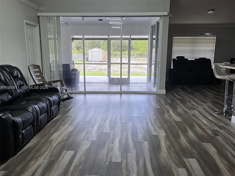 1816 Tomaso Ave — Photo 21
