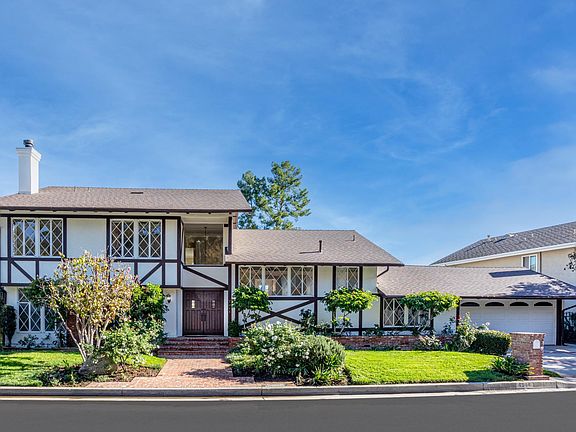 2nd image of 4544 Totana Dr