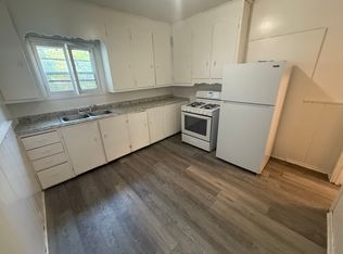 1017 Clinton Ave S, Rochester, NY 14620