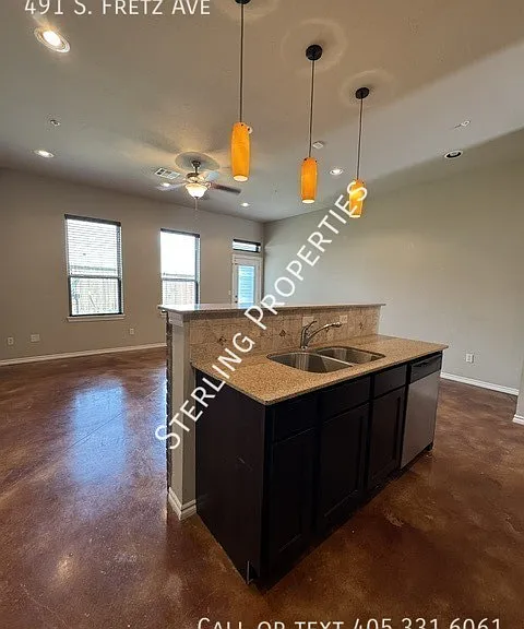 491 S Fretz Ave — Photo 7