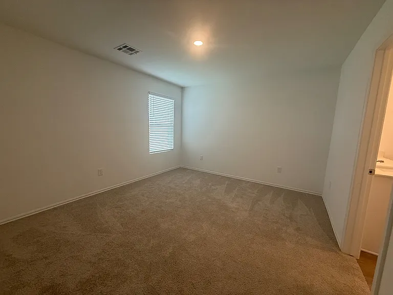 16213 Maroon Dr — Photo 16