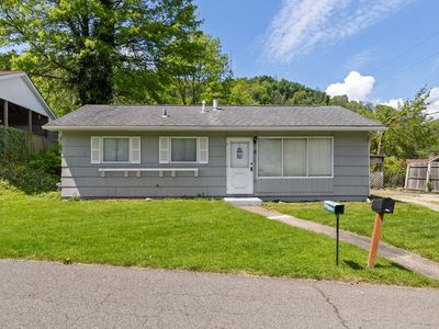 9 DELWOOD AVENUE, Wheeling, WV, 26003
