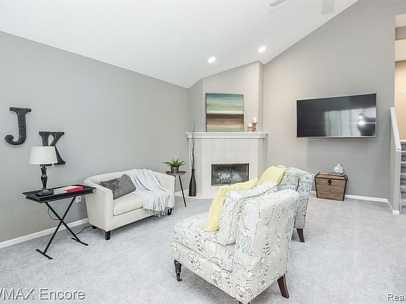 4th image of 5558 Northcrest Village Dr