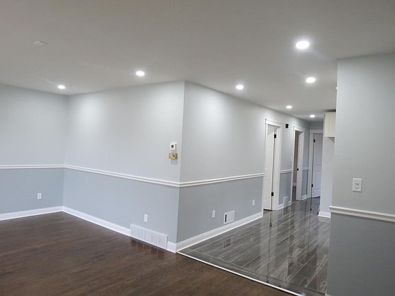 5th image of 5029 S Knox Ave