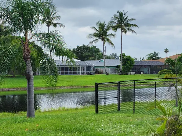 2557 SE Lyman Circle, Port St Lucie, FL 34952