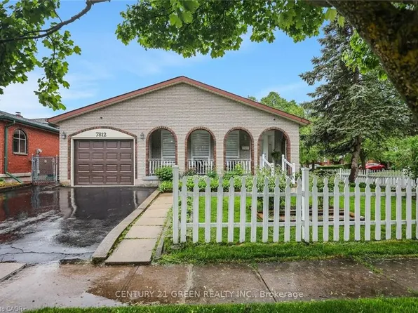 7812 Badger Rd, Niagara Falls, ON L2H 2J5