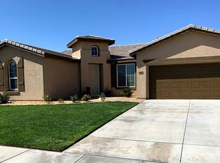 12436 Sierra Ln, Victorville, CA 92392