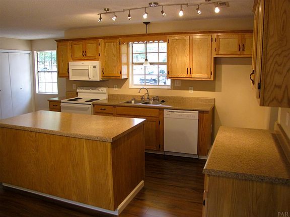 2nd image of 5630 Vestavia Ln