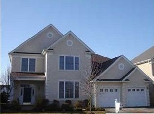 83 Beth Page Dr, Monroe Township, NJ