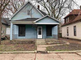 2220 Sycamore St, Terre Haute, IN 47807