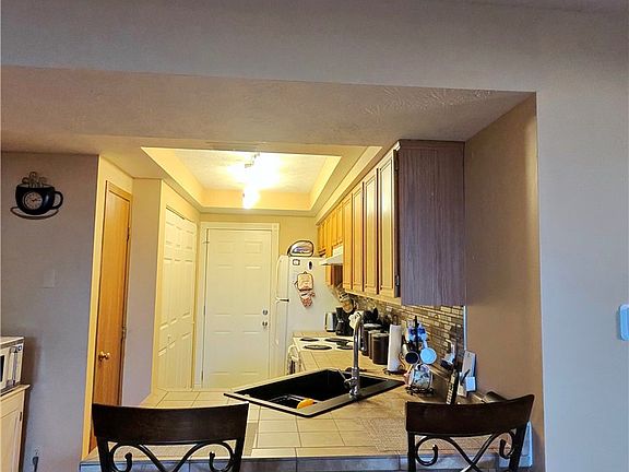 3rd image of 2519 Allister Cir #D