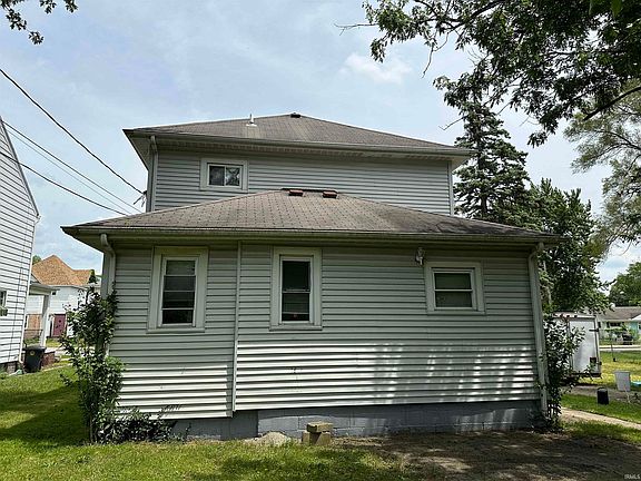 2nd image of 1145 N Olive St