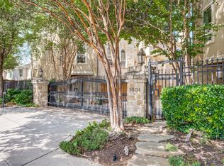 3907 Cole Ave APT 3, Dallas, TX 75204
