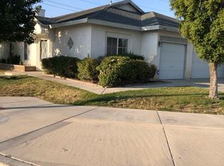 3484 Morro Hill Rd, Hemet, CA 92545