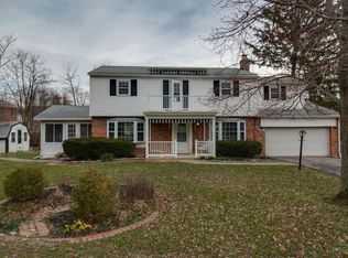 5900 Kugler Mill Rd, Cincinnati, OH 45236