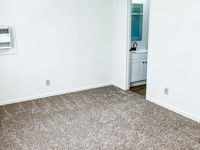 1351 Arcadian Ave #A — Photo 7