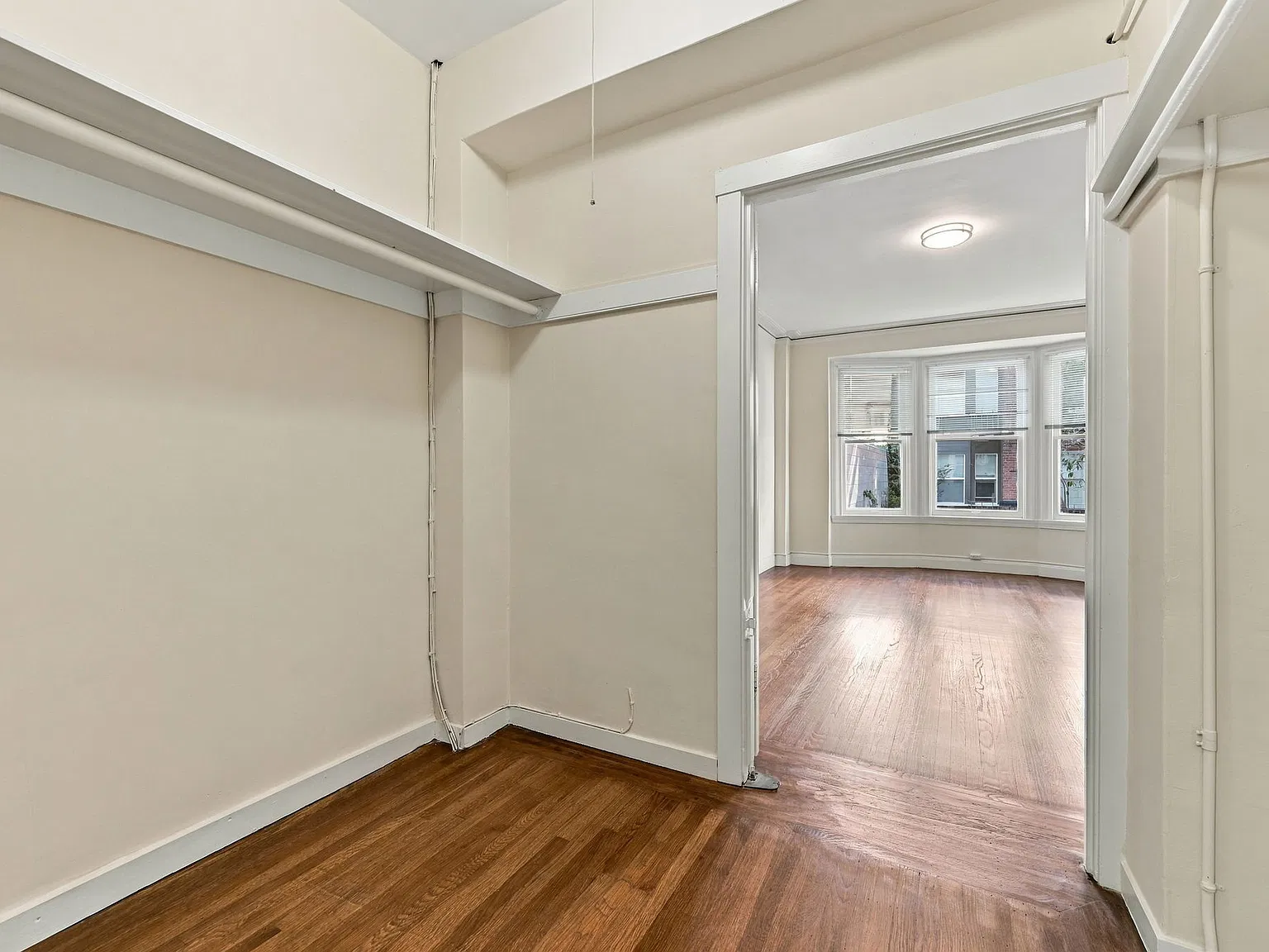 1 bed, $5,495 — Photo 3