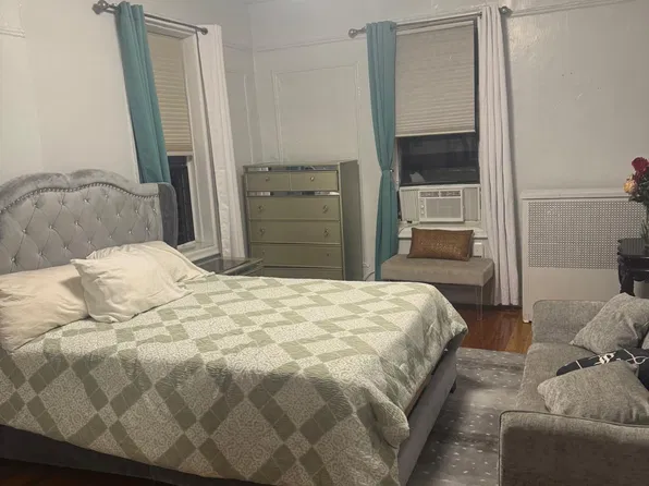 2959 Barnes Ave, Bronx, NY 10467