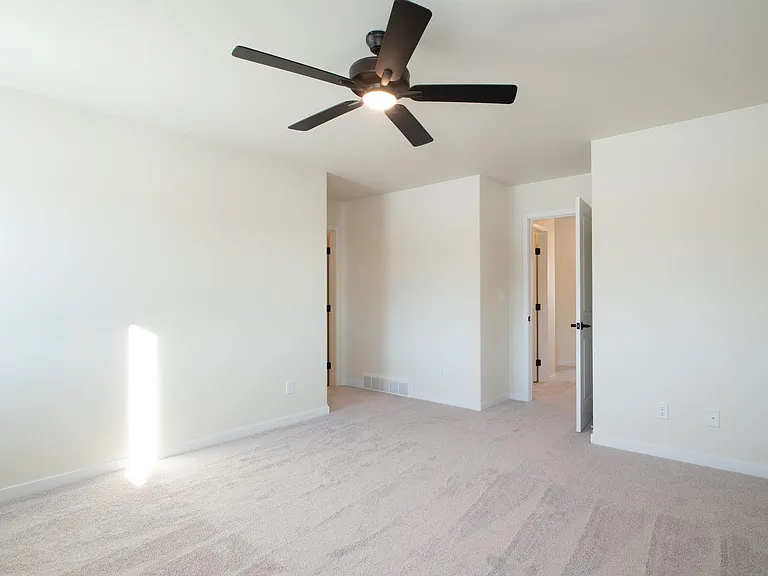 1360 Goldenwood Dr NW — Photo 88