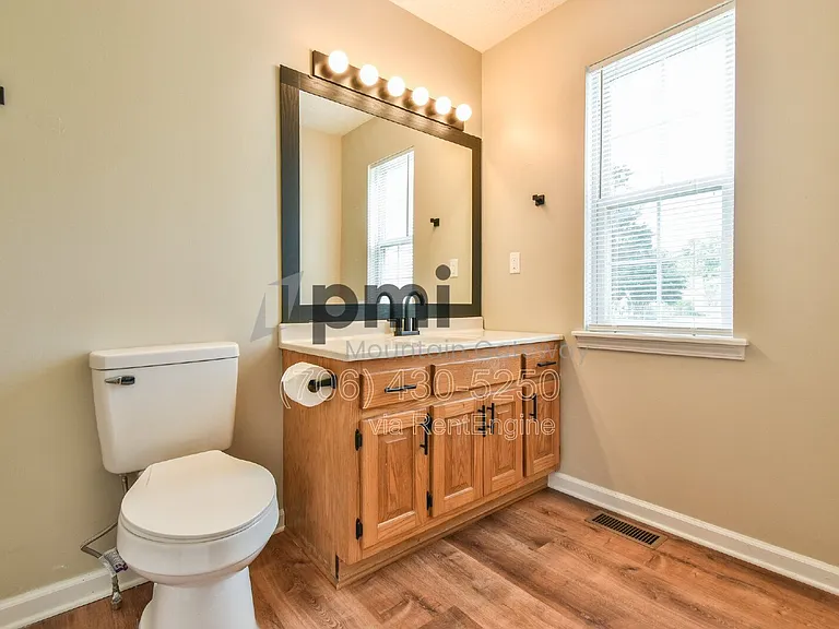 138 Sunset Oaks Dr — Photo 23
