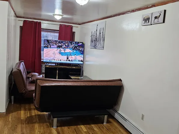 359 Monroe Street image 1 of 21