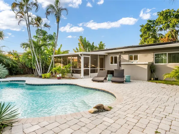 420 NW 39th Street, Oakland Park, FL 33309