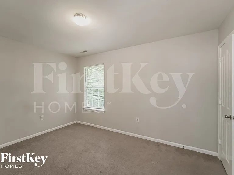2553 Mulberry Pond Dr — Photo 11