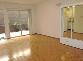 1911 Greenwich St APT 2, San Francisco, CA 94123