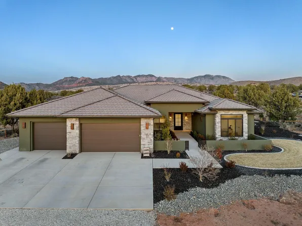 178 W Peregrine Cir, Dammeron Valley, UT 84783