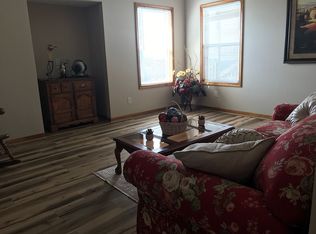 3106 Prairie View Dr, Harrisonville, MO 64701
