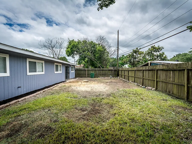 4411 Knotty Oaks Trl — Photo 8