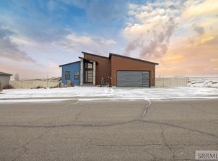 627 S Hidden Valley Rd, Rexburg, ID 83440