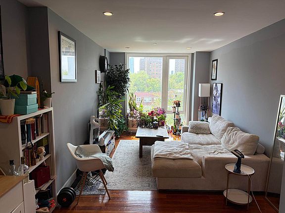 2nd image of 21-34 Broadway #4H