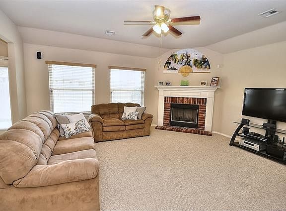 3rd image of 3985 S 210 East Ave